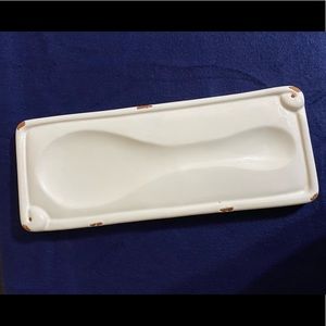 Kitchen spoon rest purchased from Anthropologie.